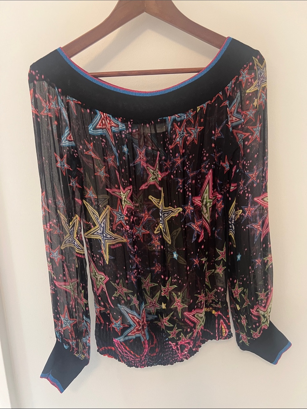 Iceberg Silk Top XS made in Italy Cheer